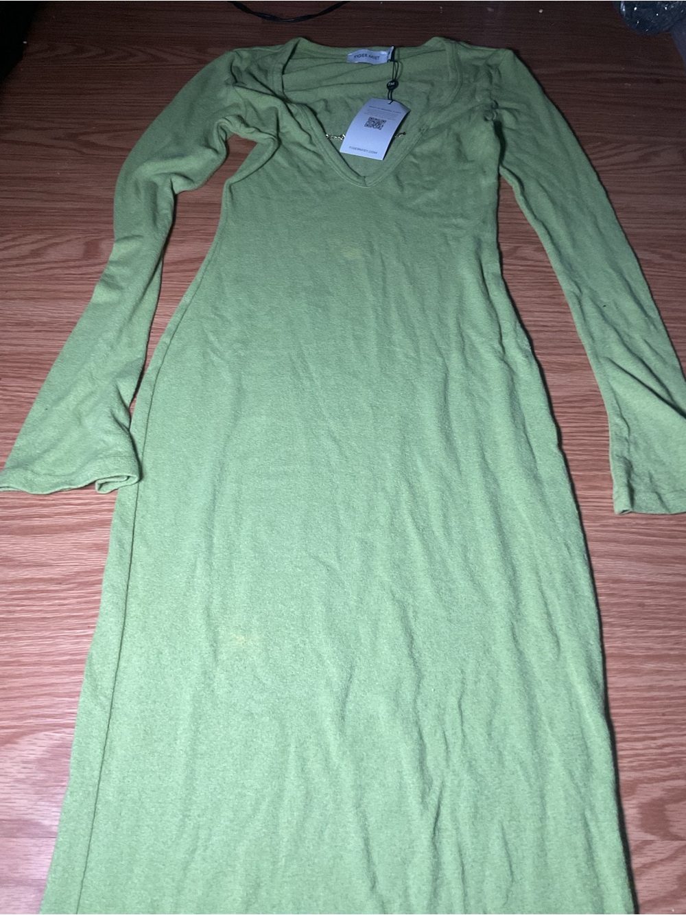 Tiger Mist Light Green V-Neck Long Sleeve Knit Dress